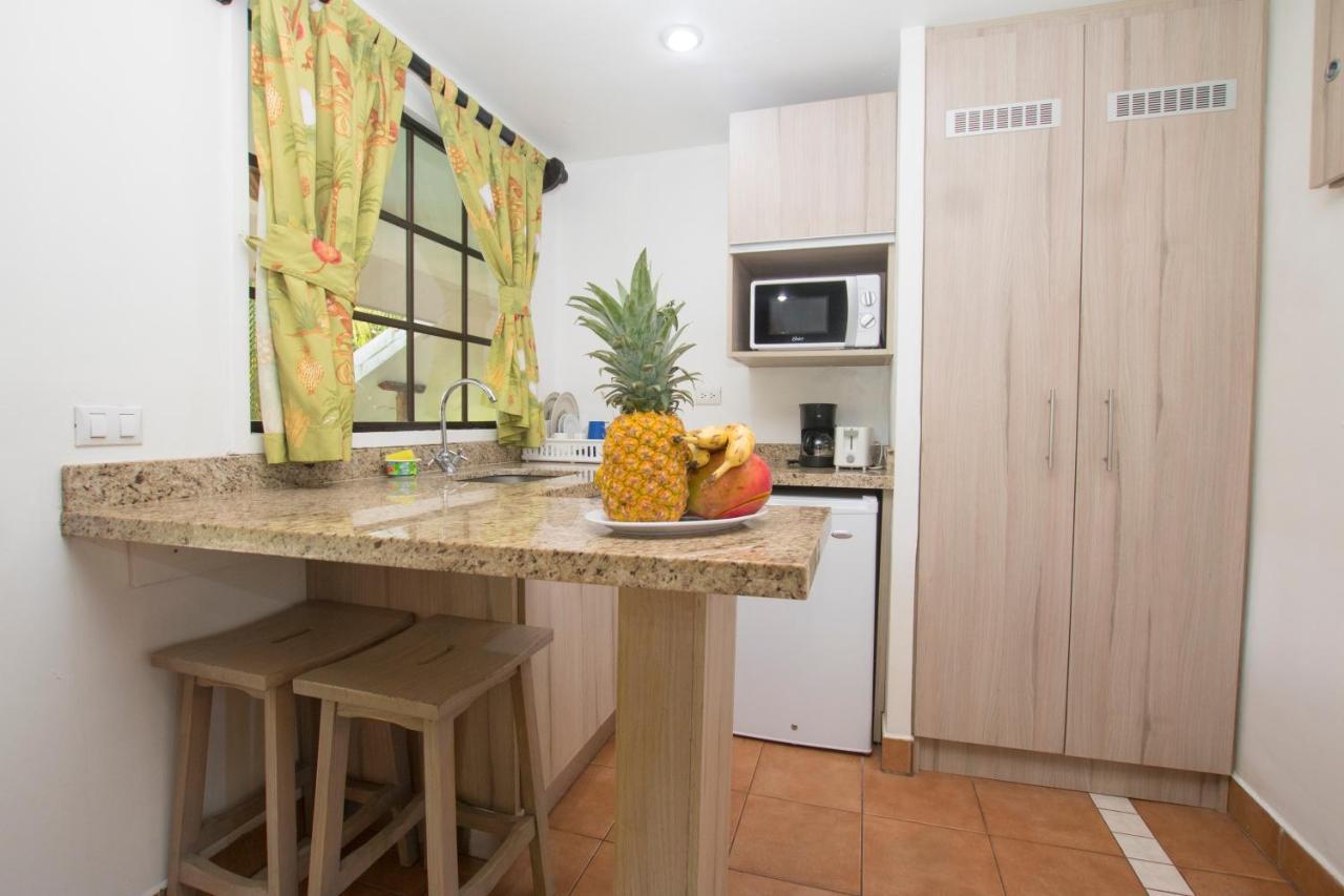 Oceanfront Hotel Verde Mar Direct Access To The Beach Manuel Antonio Bagian luar foto