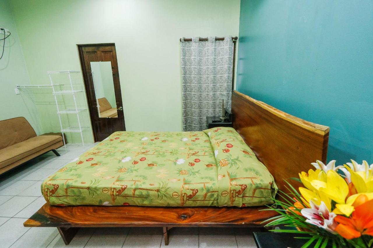 Oceanfront Hotel Verde Mar Direct Access To The Beach Manuel Antonio Bagian luar foto