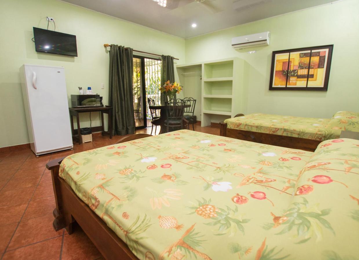 Oceanfront Hotel Verde Mar Direct Access To The Beach Manuel Antonio Bagian luar foto