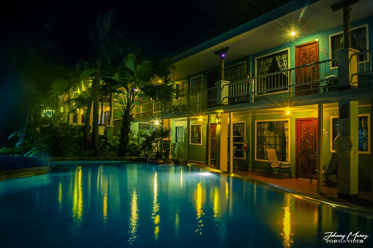 Oceanfront Hotel Verde Mar Direct Access To The Beach Manuel Antonio Bagian luar foto